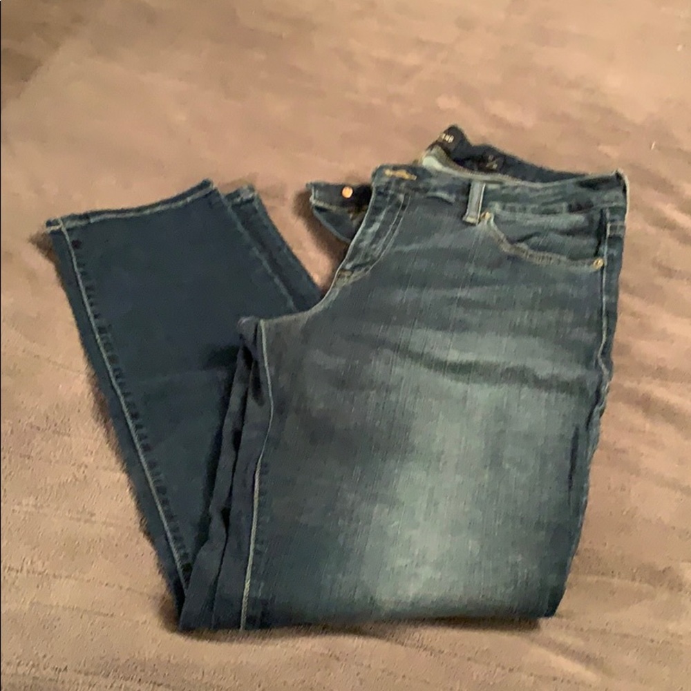 Lucky Jeans